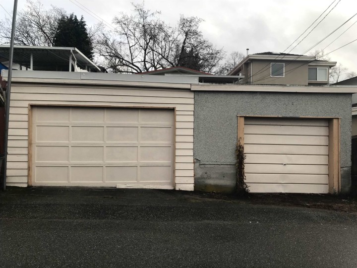 Photo 18 at 5771 Sherbrooke Street, Knight, Vancouver East