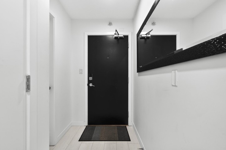 Photo 2 at 1202 - 188 Keefer Place, Downtown VW, Vancouver West