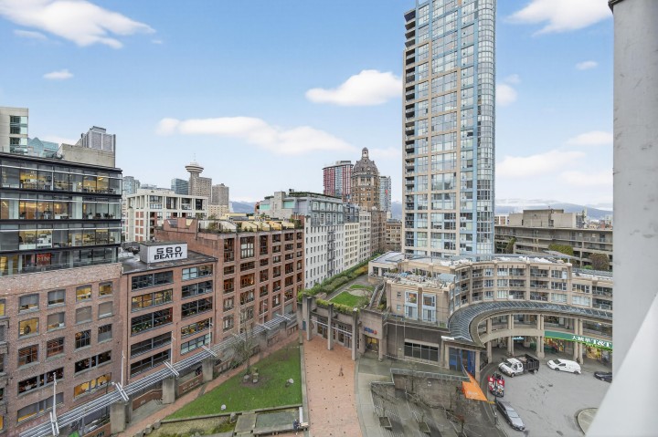 Photo 1 at 1202 - 188 Keefer Place, Downtown VW, Vancouver West