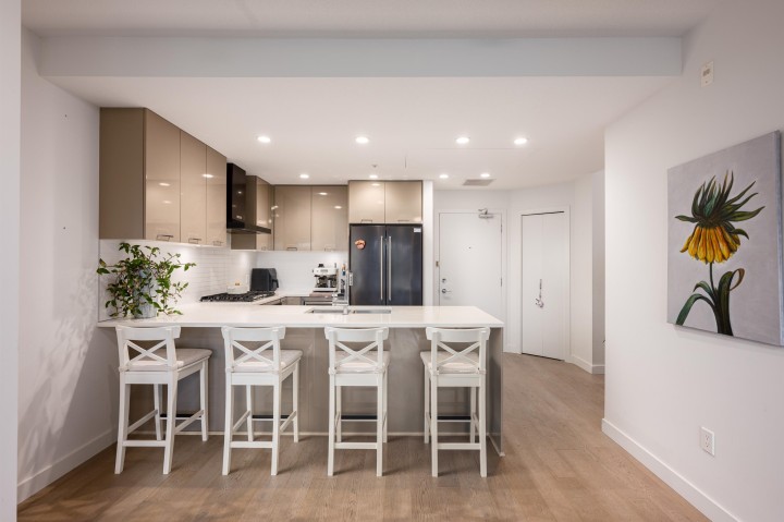 Photo 9 at 214 - 3581 Ross Drive, University VW, Vancouver West