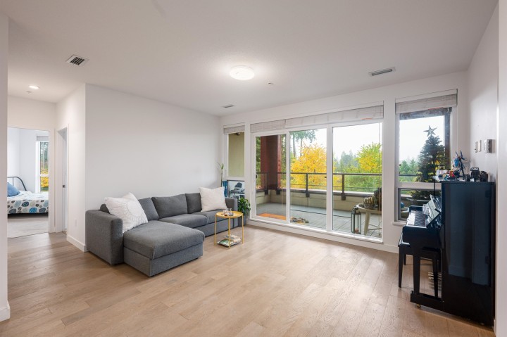 Photo 11 at 214 - 3581 Ross Drive, University VW, Vancouver West