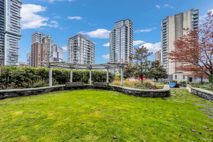 Photo 32 at 1602 - 535 Smithe Street, Downtown VW, Vancouver West