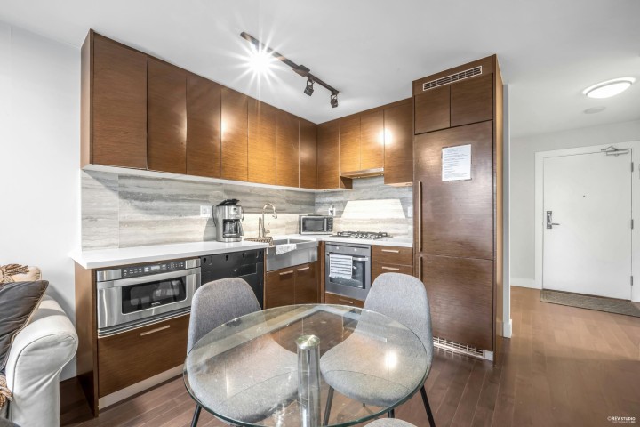 Photo 5 at 1602 - 535 Smithe Street, Downtown VW, Vancouver West