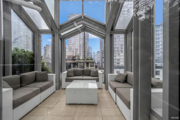 Photo 33 at 1602 - 535 Smithe Street, Downtown VW, Vancouver West