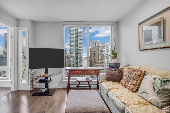 Photo 11 at 1602 - 535 Smithe Street, Downtown VW, Vancouver West