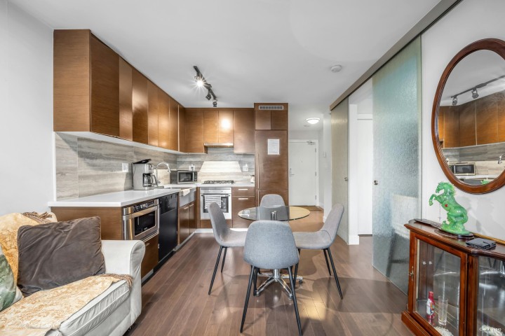 Photo 8 at 1602 - 535 Smithe Street, Downtown VW, Vancouver West