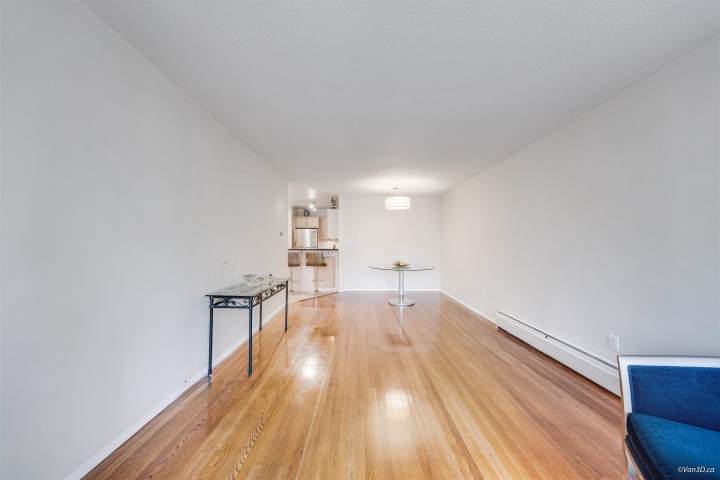 Photo 11 at 308 - 1425 Esquimalt Avenue, Ambleside, West Vancouver