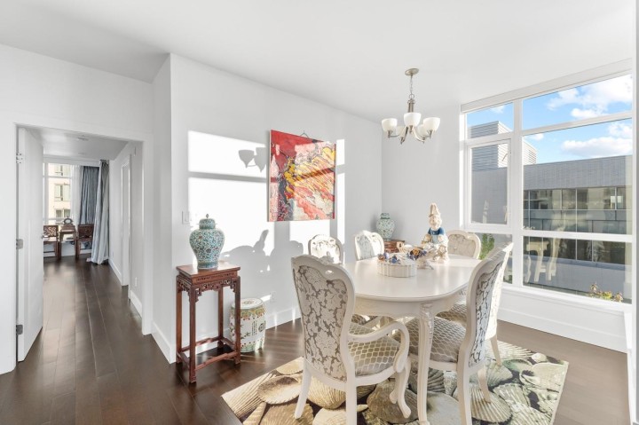 Photo 8 at 502 - 6080 Iona Drive, University VW, Vancouver West