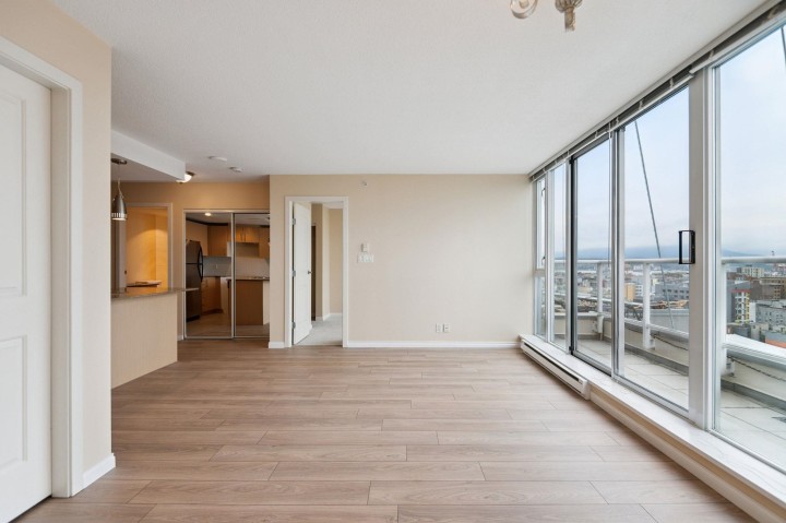 Photo 12 at 2008 - 550 Taylor Street, Downtown VW, Vancouver West