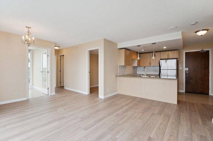 Photo 10 at 2008 - 550 Taylor Street, Downtown VW, Vancouver West