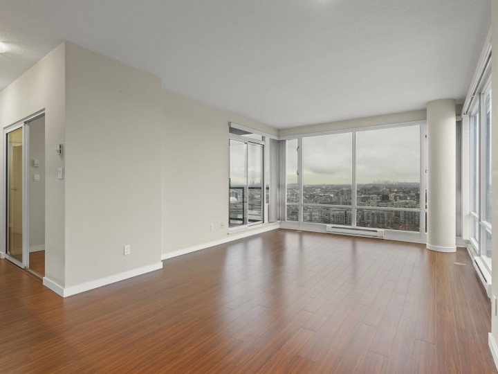 Photo 7 at 3805 - 1033 Marinaside Crescent, Yaletown, Vancouver West