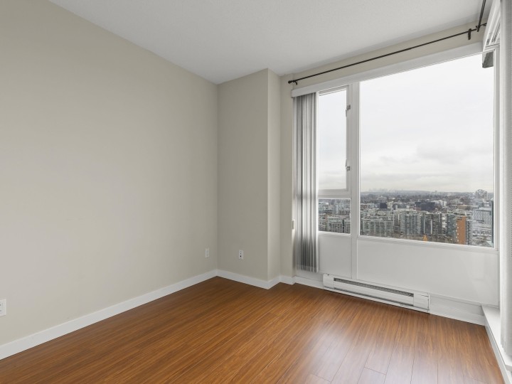 Photo 19 at 3805 - 1033 Marinaside Crescent, Yaletown, Vancouver West