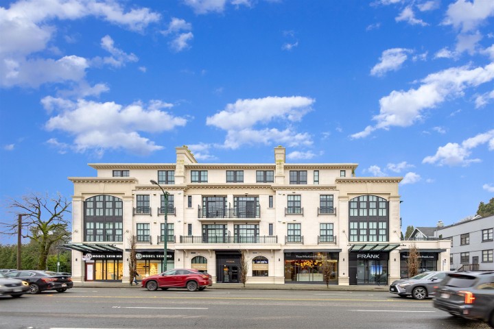 Photo 1 at 204 - 1009 Laurier Avenue, Shaughnessy, Vancouver West