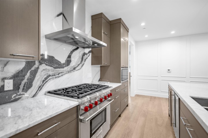 Photo 11 at 204 - 1009 Laurier Avenue, Shaughnessy, Vancouver West