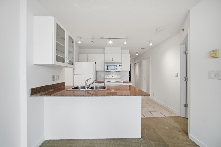 Photo 9 at 1908 - 938 Smithe Street, Downtown VW, Vancouver West