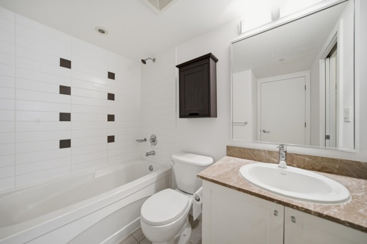 Photo 24 at 1908 - 938 Smithe Street, Downtown VW, Vancouver West