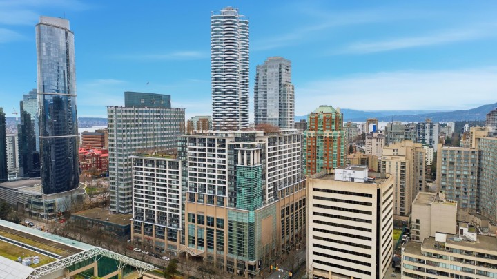 Photo 33 at 1908 - 938 Smithe Street, Downtown VW, Vancouver West