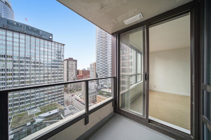 Photo 4 at 1908 - 938 Smithe Street, Downtown VW, Vancouver West