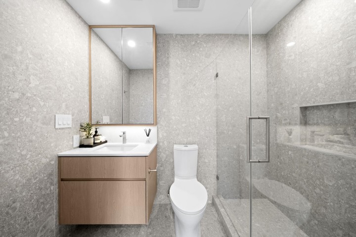 Photo 17 at 305 - 5212 Cambie Street, Cambie, Vancouver West