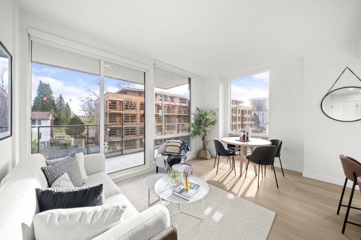 Photo 12 at 305 - 5212 Cambie Street, Cambie, Vancouver West