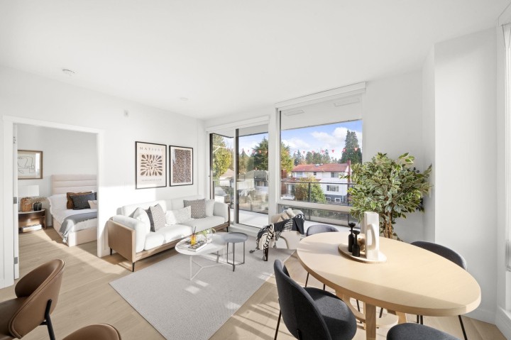 Photo 1 at 305 - 5212 Cambie Street, Cambie, Vancouver West