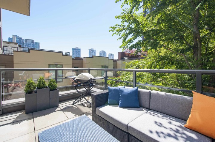 Photo 4 at 307 - 1001 Homer Street, Yaletown, Vancouver West