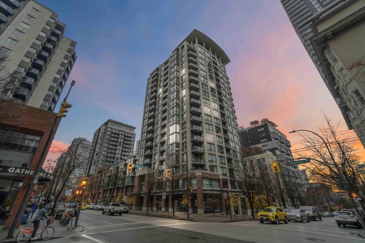 Photo 1 at 613 - 1082 Seymour Street, Downtown VW, Vancouver West