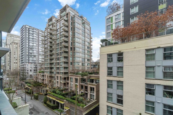 Photo 24 at 613 - 1082 Seymour Street, Downtown VW, Vancouver West
