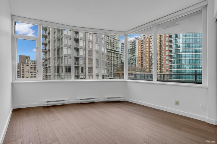 Photo 23 at 1002 - 833 Homer Street, Downtown VW, Vancouver West