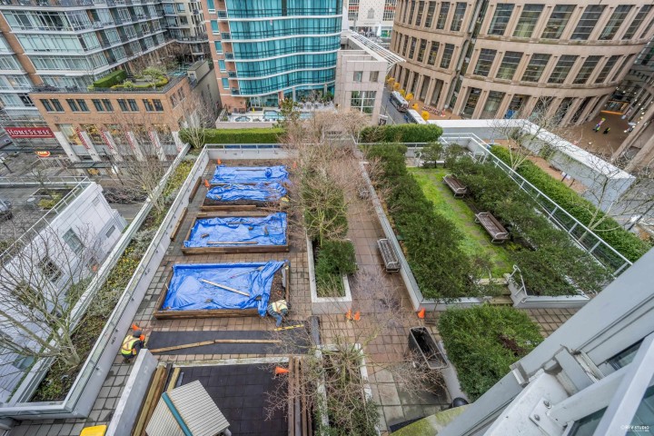 Photo 14 at 1002 - 833 Homer Street, Downtown VW, Vancouver West