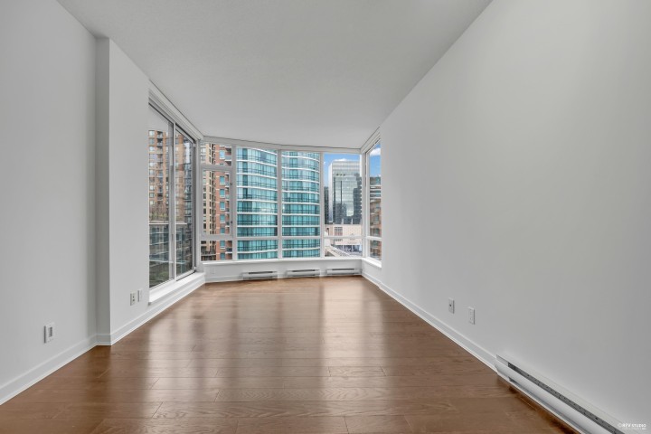 Photo 8 at 1002 - 833 Homer Street, Downtown VW, Vancouver West