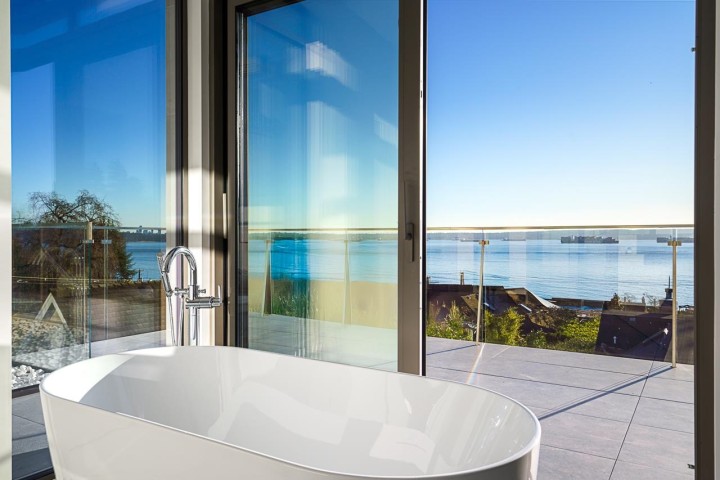 Photo 21 at 1405 28th Street, Dundarave, West Vancouver