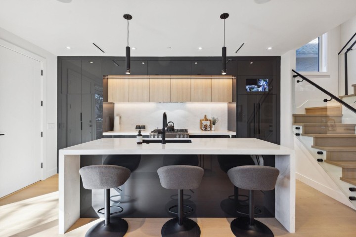 Photo 16 at 1 - 3081 W 14th Avenue, Kitsilano, Vancouver West