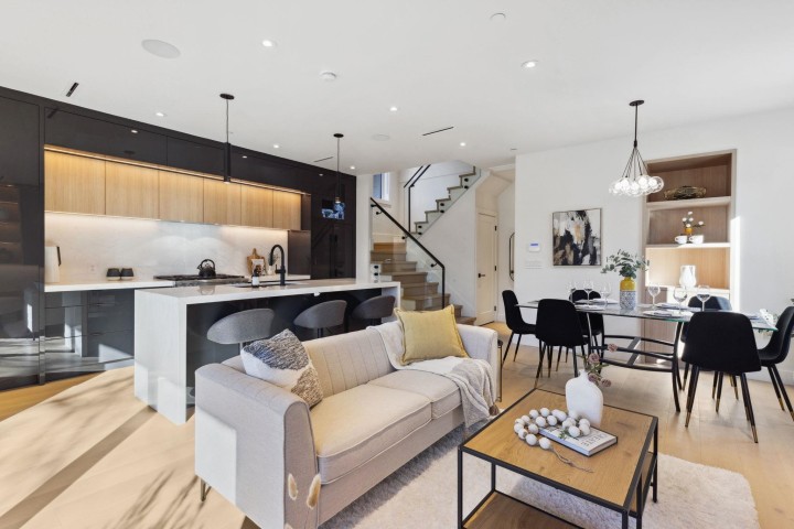 Photo 4 at 1 - 3081 W 14th Avenue, Kitsilano, Vancouver West