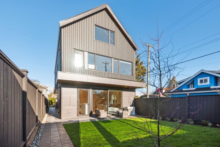 Photo 1 at 2 - 3620 W 20th Avenue, Dunbar, Vancouver West