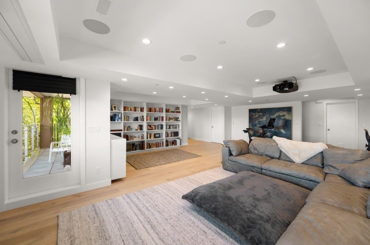 Photo 21 at 8689 Seascape Drive, Howe Sound, West Vancouver