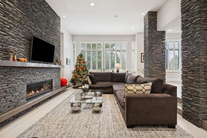 Photo 7 at 4828 Northwood Place, Cypress Park Estates, West Vancouver