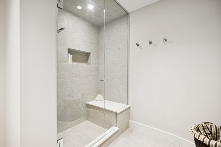 Photo 33 at 4828 Northwood Place, Cypress Park Estates, West Vancouver