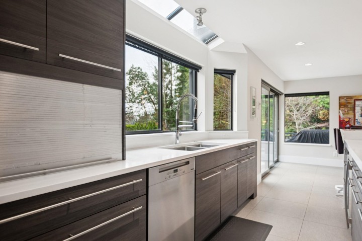 Photo 14 at 4828 Northwood Place, Cypress Park Estates, West Vancouver