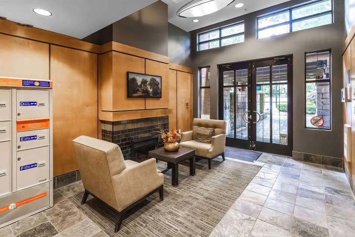 Photo 2 at 313 - 4883 Maclure Mews, Quilchena, Vancouver West