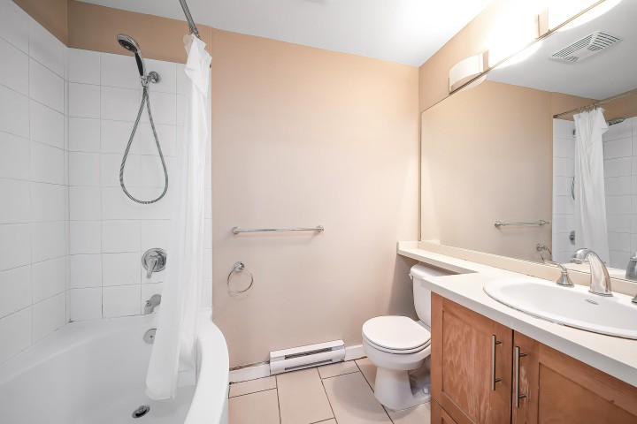 Photo 10 at 313 - 4883 Maclure Mews, Quilchena, Vancouver West