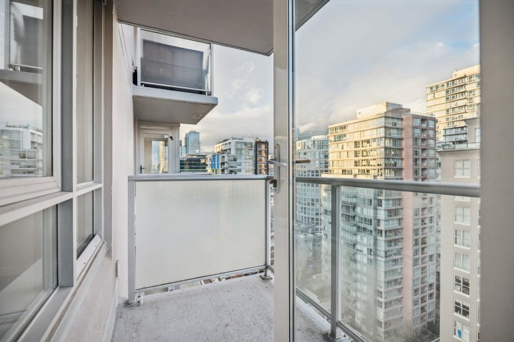Photo 20 at 2103 - 1001 Richards Street, Downtown VW, Vancouver West