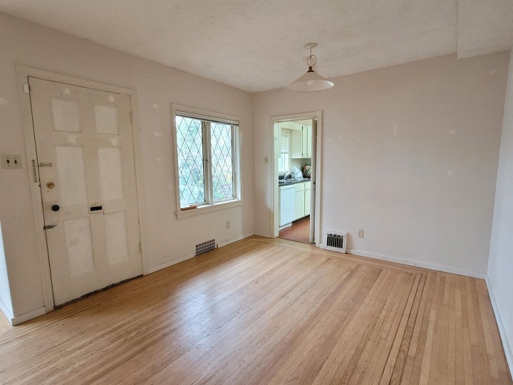 Photo 4 at 8468 Hudson Street, Marpole, Vancouver West