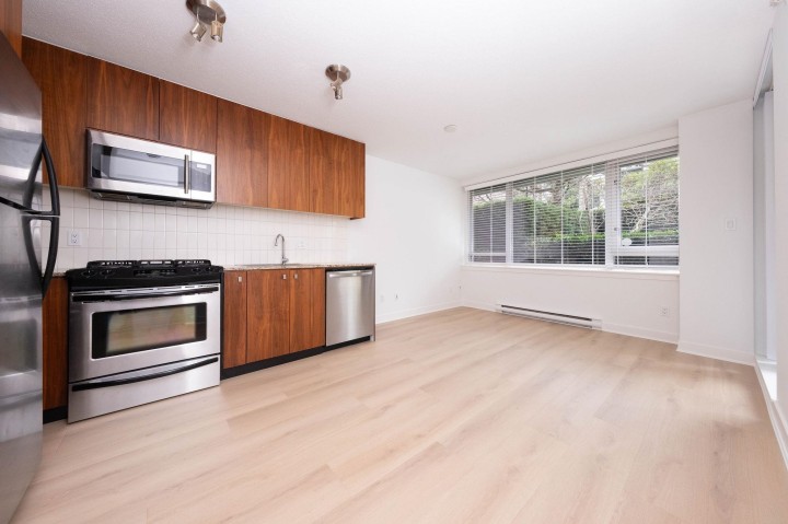 Photo 3 at 302 - 1030 W Broadway Street, Fairview VW, Vancouver West