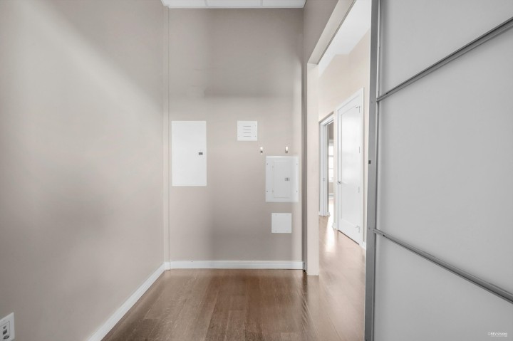 Photo 17 at 802 - 123 W 1st Avenue, False Creek, Vancouver West