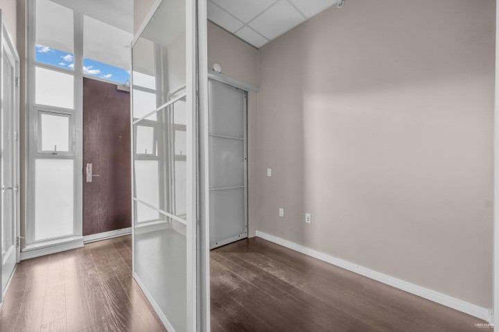 Photo 16 at 802 - 123 W 1st Avenue, False Creek, Vancouver West