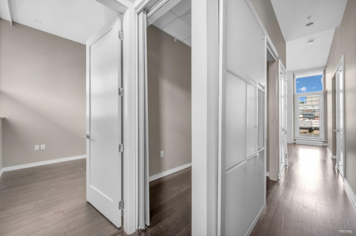 Photo 20 at 802 - 123 W 1st Avenue, False Creek, Vancouver West