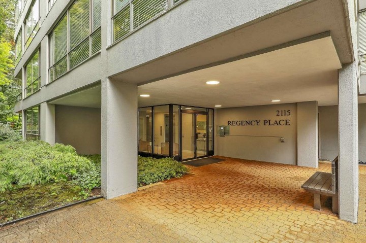 Photo 2 at 1202 - 2115 W 40th Avenue, Kerrisdale, Vancouver West