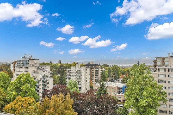 Photo 3 at 1202 - 2115 W 40th Avenue, Kerrisdale, Vancouver West