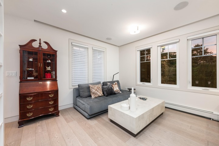 Photo 11 at 1407 W 33rd Avenue, Shaughnessy, Vancouver West